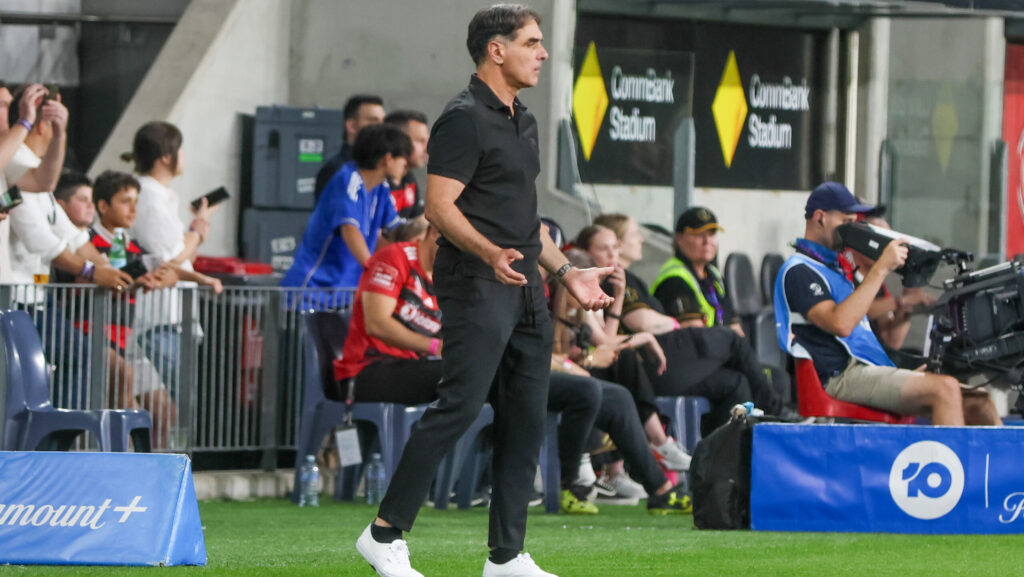Rob Stanton coaching on the sidelines for the Newcastle Jets at an away game against the Western Sydney Wanderers. Photo Credit: Texi Smith