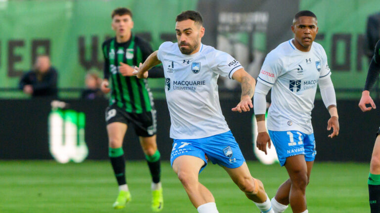 Anthony Caceres in action for Sydney FC against Western United at Ironbark Fields in the 2024/25 A-League Men season. Photo: Marcus Robertson/Round Ball Australia