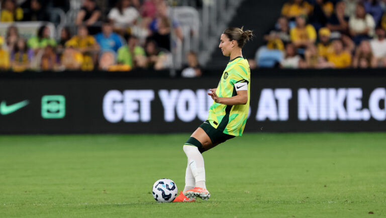 db202504040023_Aust_vs_Korea